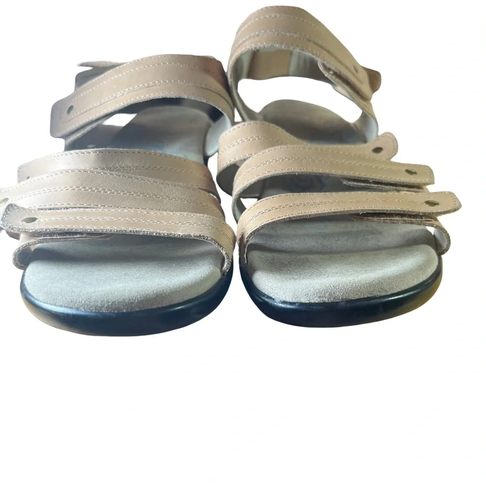 Propet BeigeAurora Leather Sandal Size 10 - Picture 7 of 9